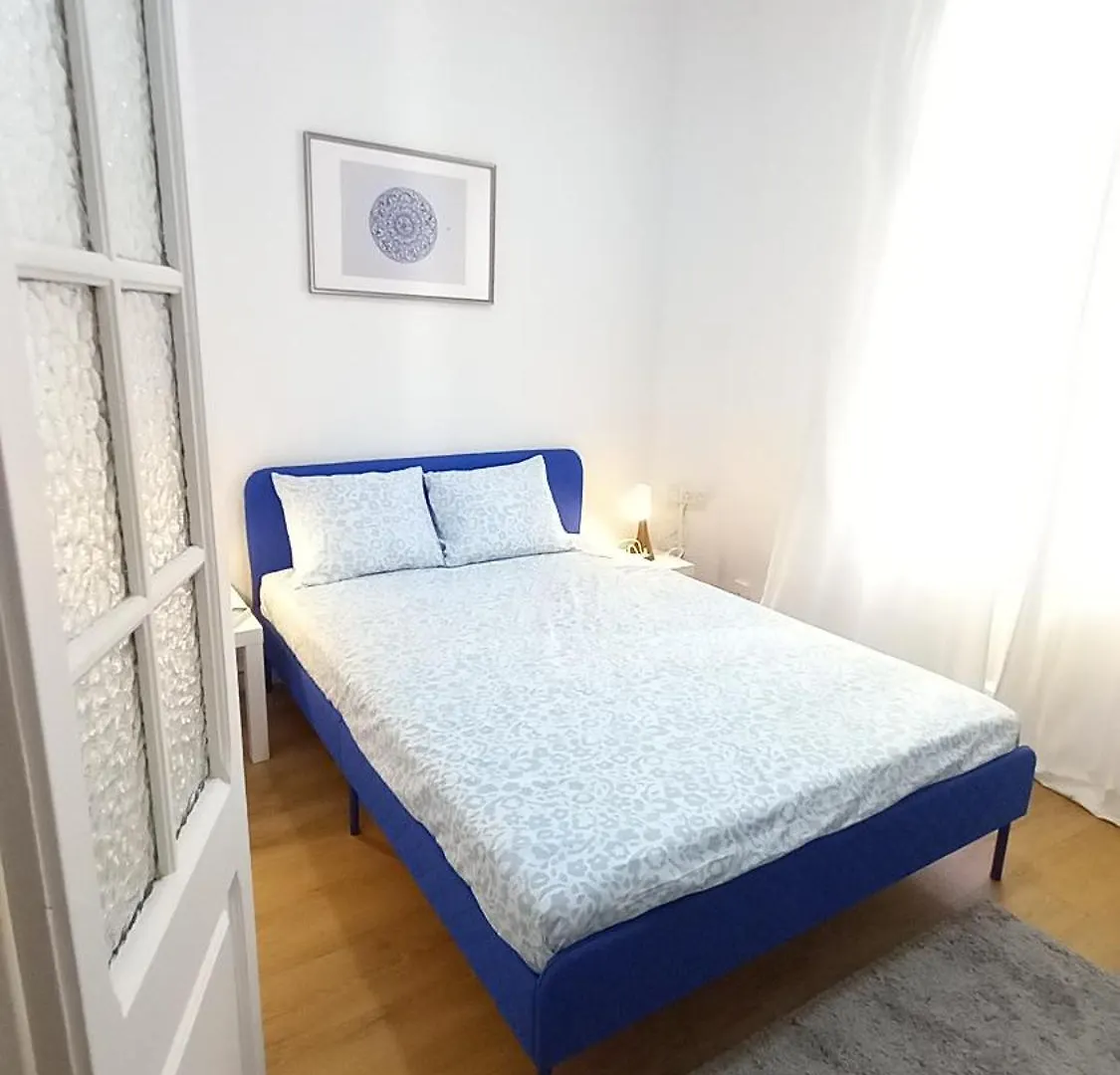 Cozy Studio In Gracia Barcelona Apartment